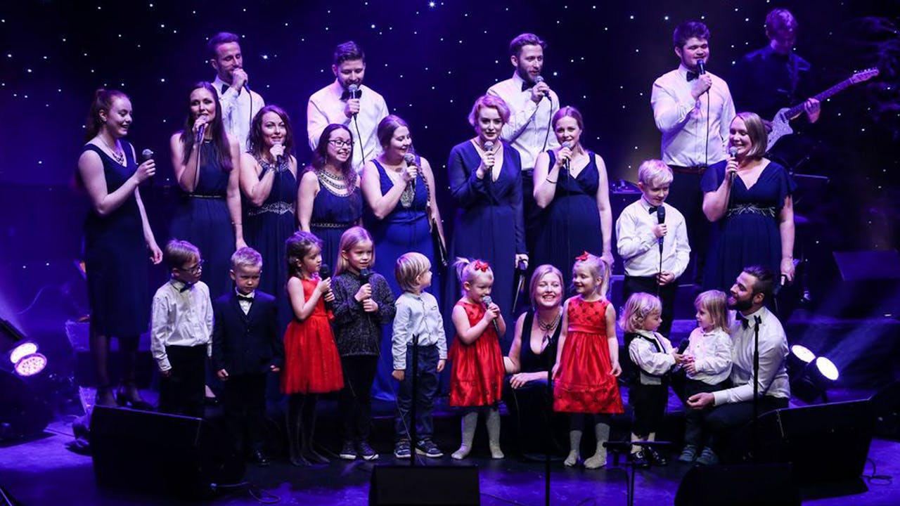 Plakat for Heim til jul med Helgesenkoret